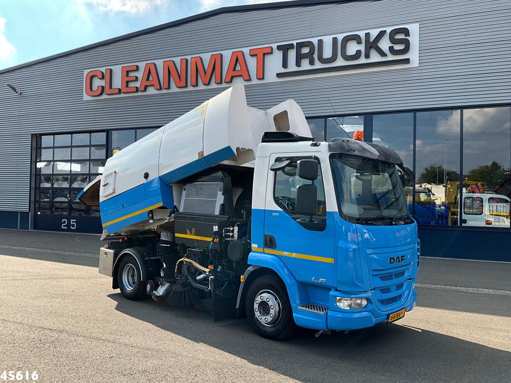 DAF FA LF 180 Euro 6 Johnston VS502 Just 138.807 km!