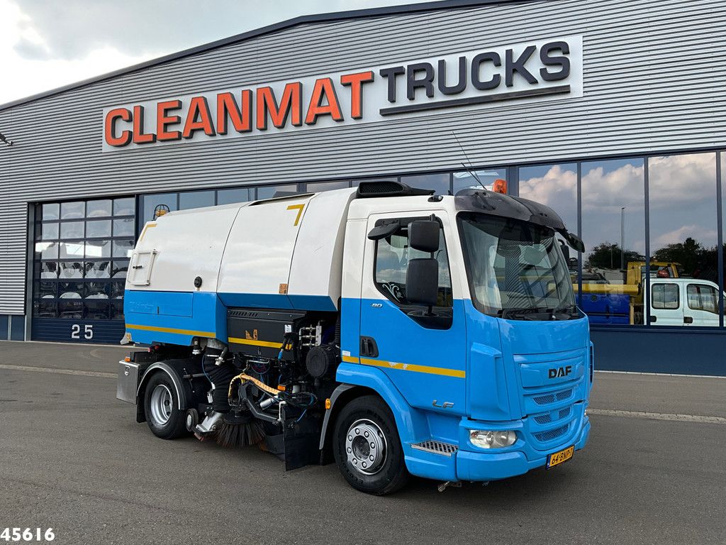 DAF FA LF 180 Euro 6 Johnston VS502 Just 138.807 km!