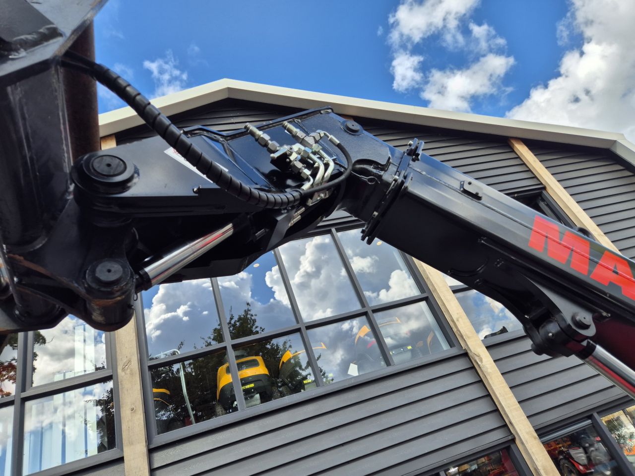Used MANITOU MLT 625-75 telescopic with lifting height up to 6 m