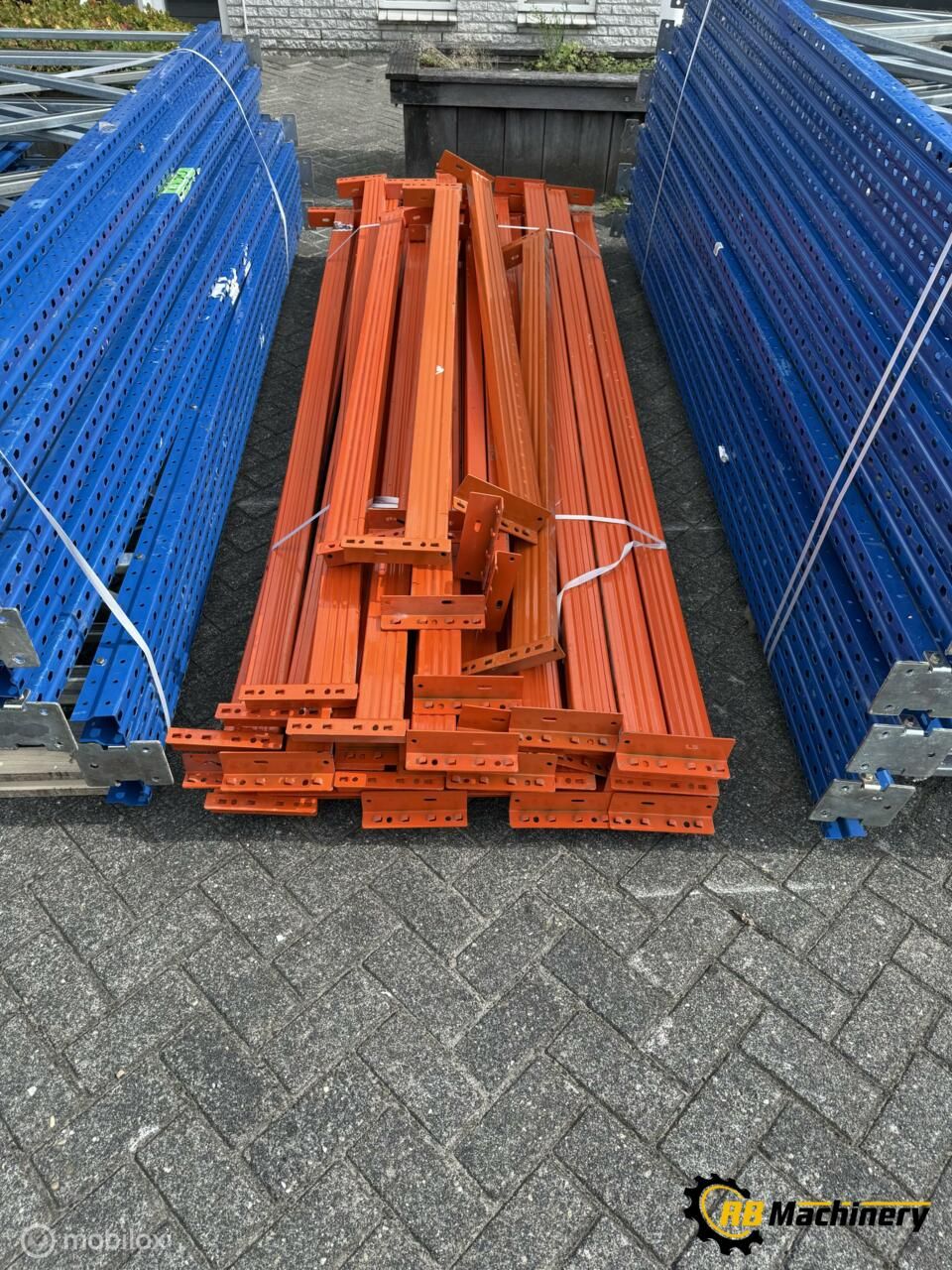 50 meter stelling compleet met staanders/liggers/netten.