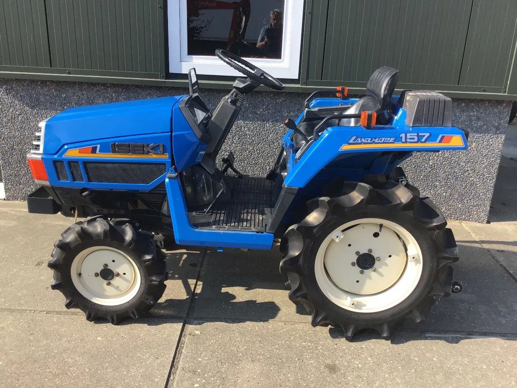 Iseki Mini trekker TU157