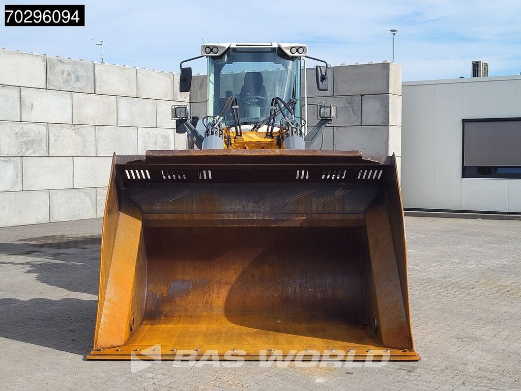 Liebherr L538