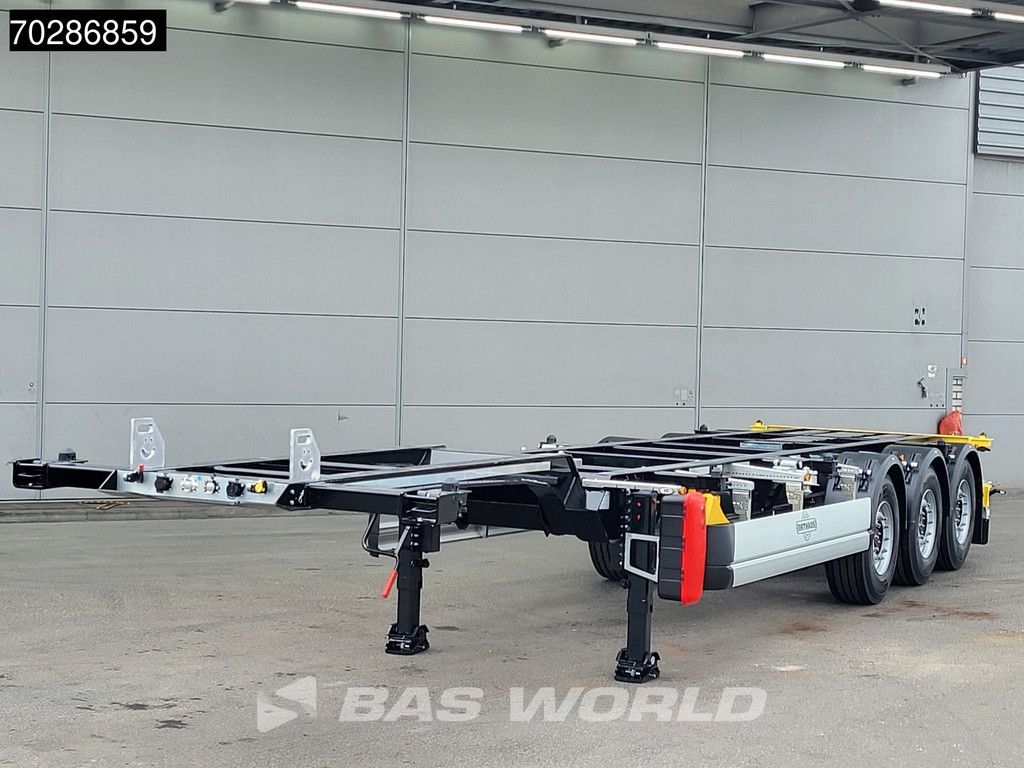 Orthaus TR 3 axles Mutli'45 Lift Axle Extendable SAF