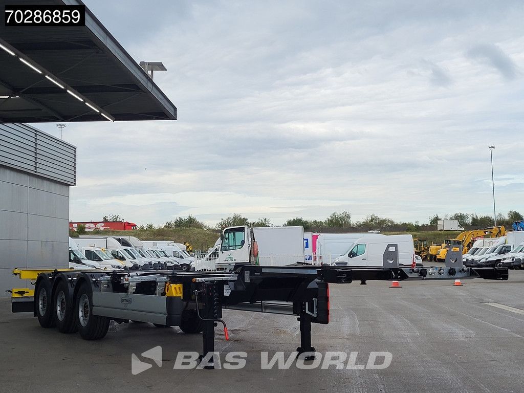 Orthaus TR 3 axles Mutli'45 Lift Axle Extendable SAF