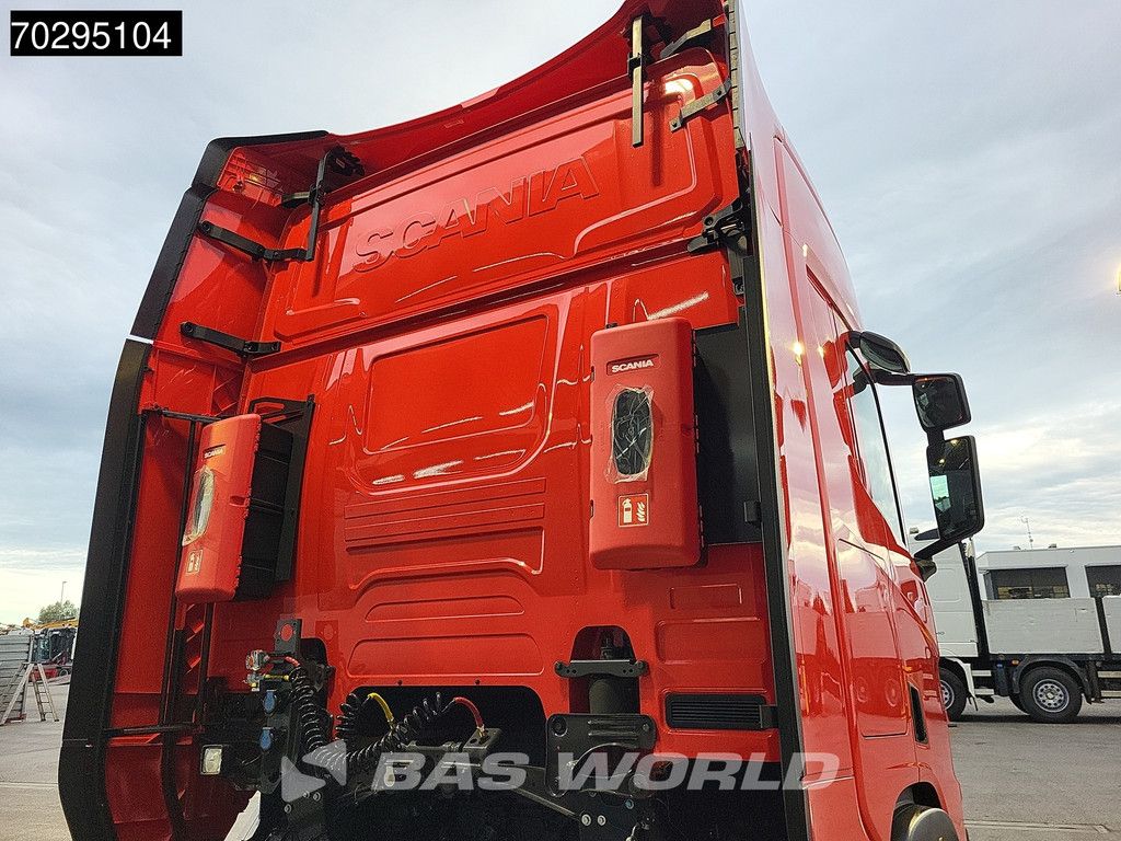 Scania R460 4X2 NEW! Retarder 2xTanks ACC LED Euro 6