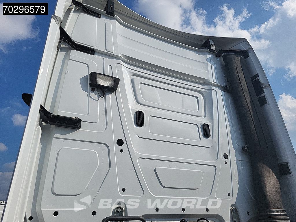 Mercedes Actros 1848 4X2 Retarder Mirror Standklima ACC Xenon Euro 6