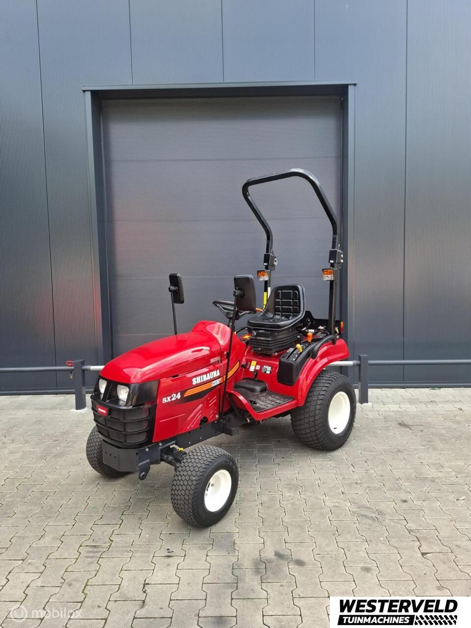 Gebruikte Shibaura SX24 minitractor 24 pk hydrostaat 380 uur