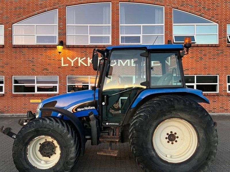 New Holland TL90A
