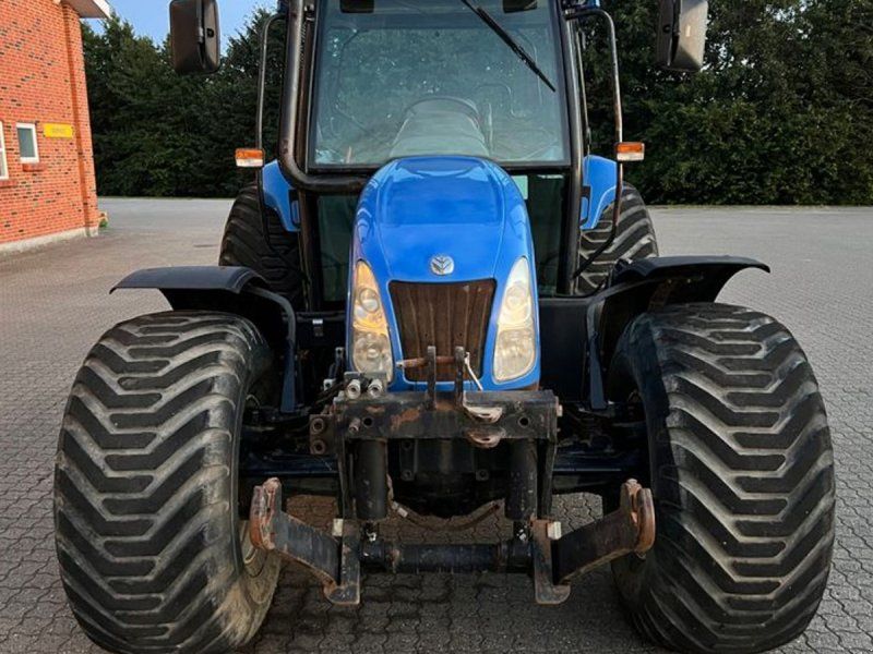 New Holland TL90A