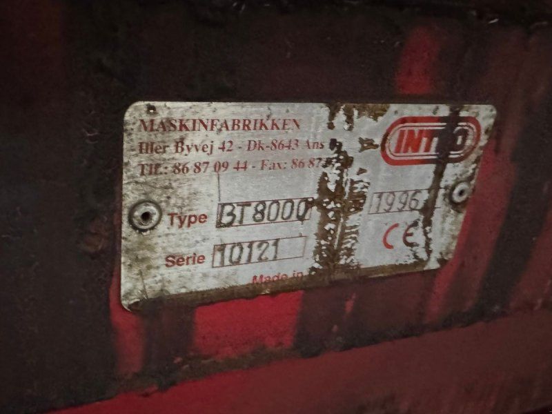 BT 8000