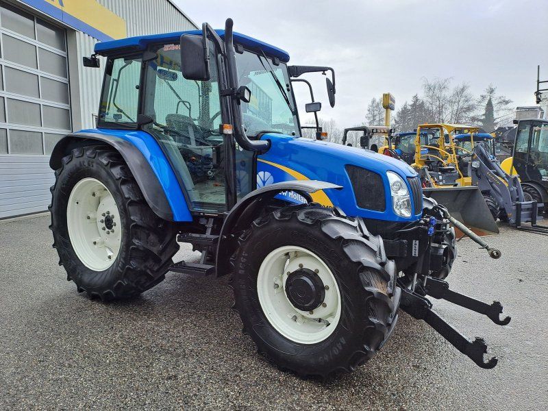 New Holland TL80A (4WD)