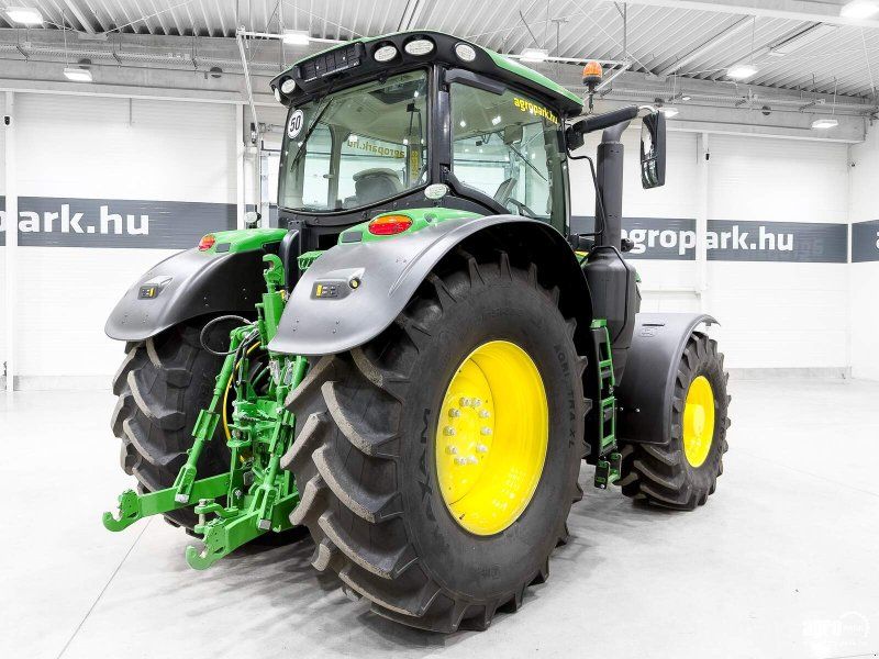 John Deere 6250R
