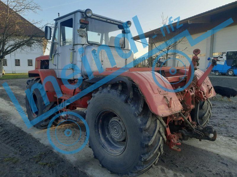 Charkow T 150