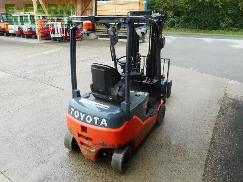 Toyota 8fbnkt16t triplex 4,7m + ss + ladegerät ( lithiu
