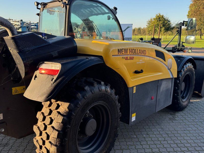 New Holland TH6.32