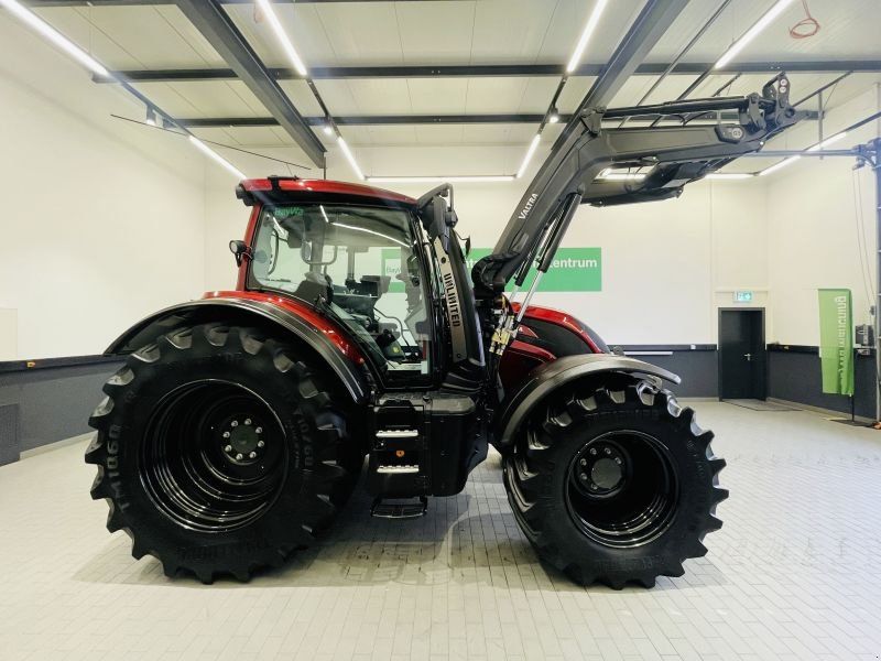 Valtra N175D
