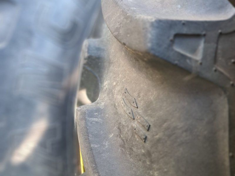John Deere Pflegeräder 340/85R28 & 340/85R46 Spur 2,25m