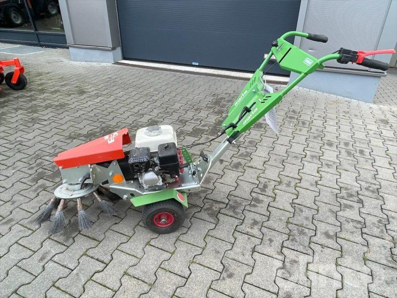 Agria 8100