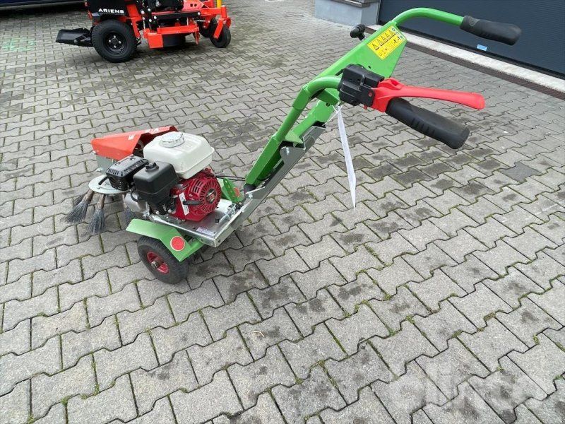 Agria 8100