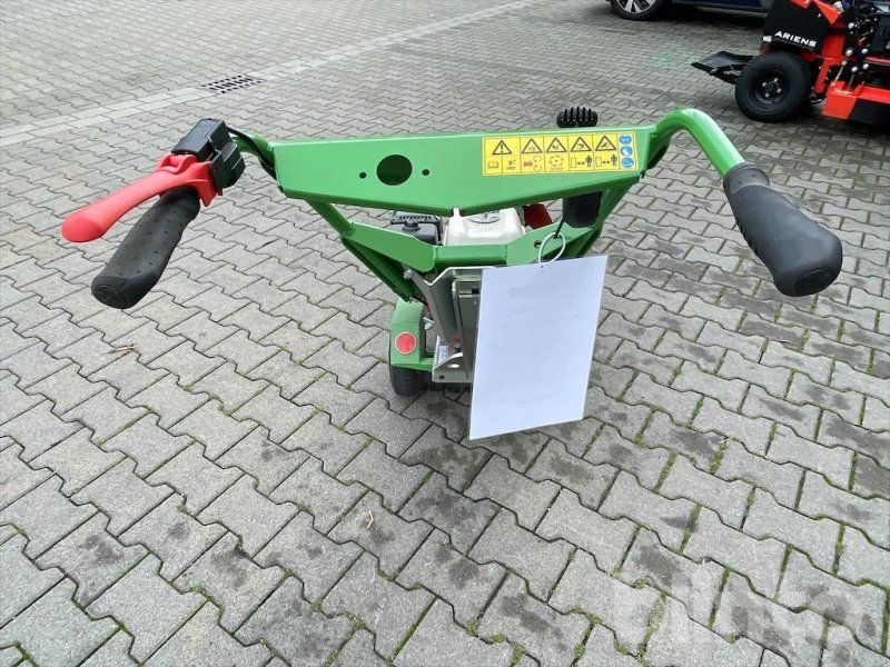 Agria 8100