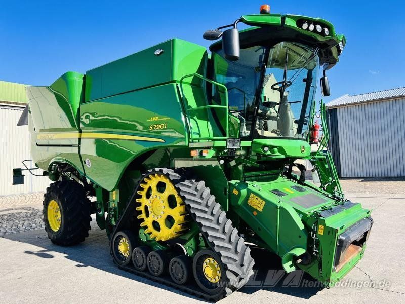 John Deere S790