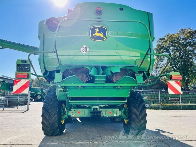 John Deere S790