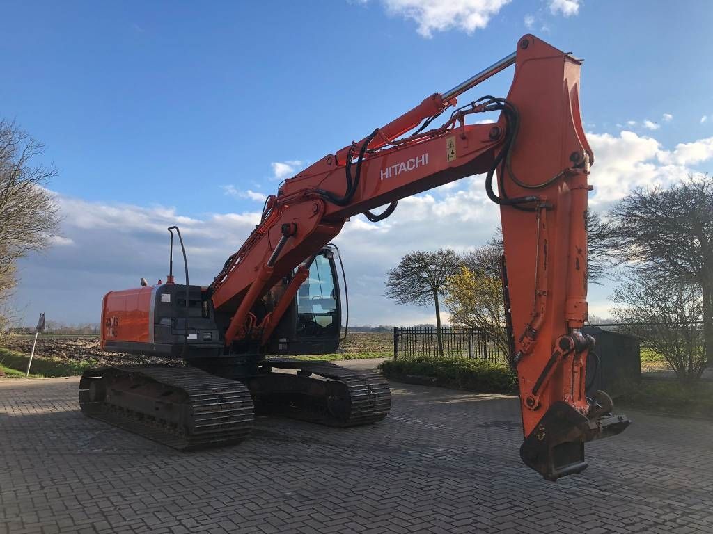 Hitachi ZX 210 LC-3