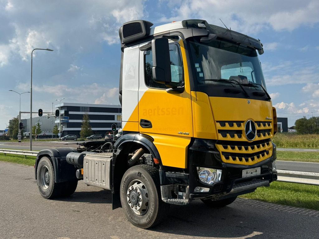 MERCEDES AROCS 2045 4x4