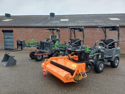 Elektrische mini shovel WCM l1580e