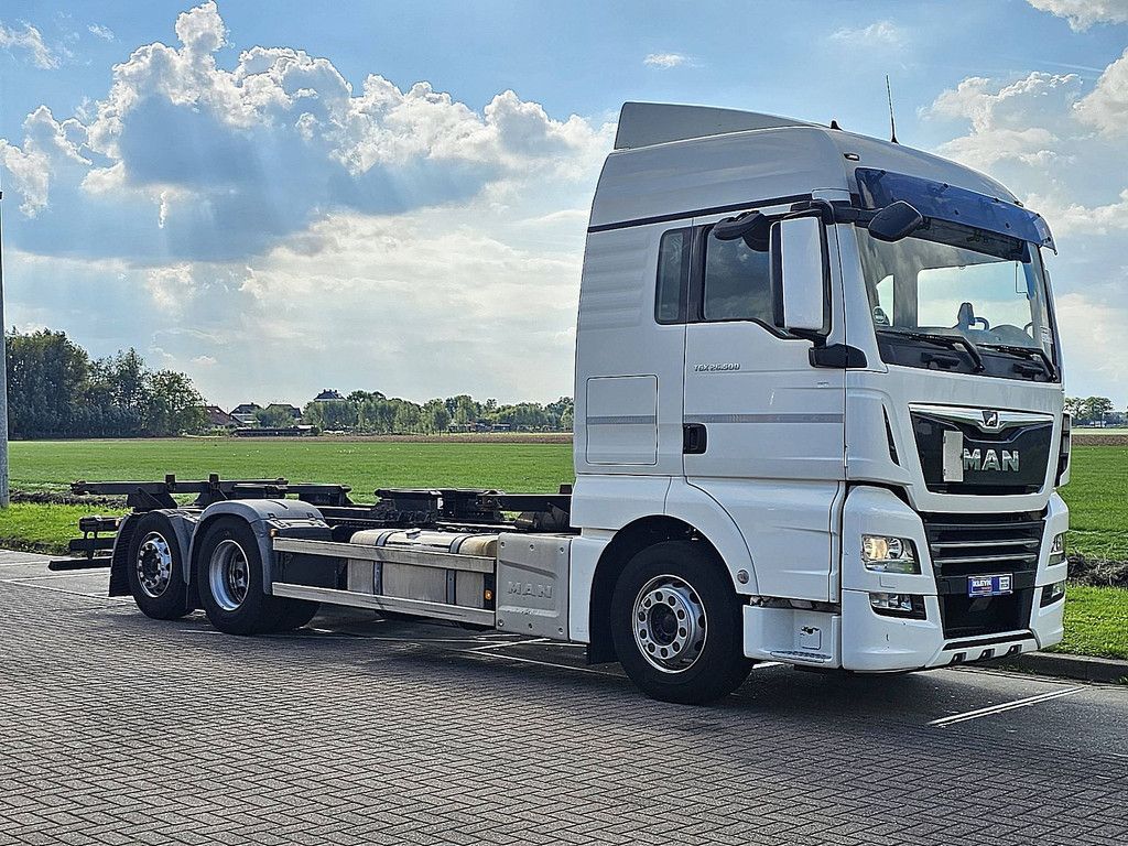 M.A.N. 26.500 TGX
