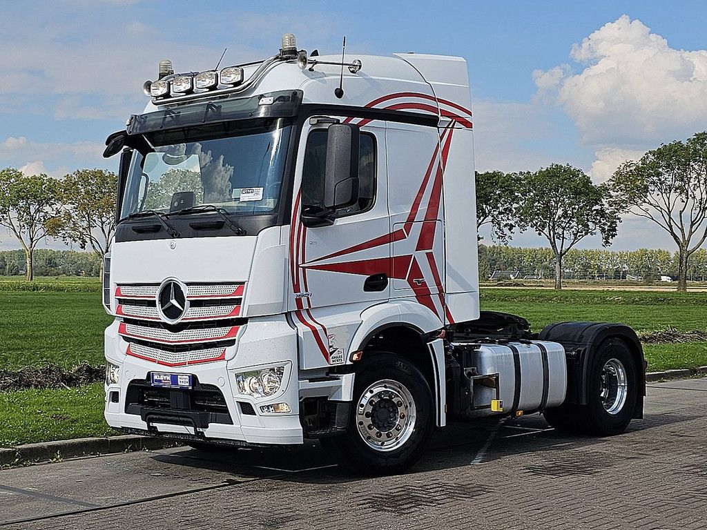 MERCEDES-BENZ ACTROS 1851