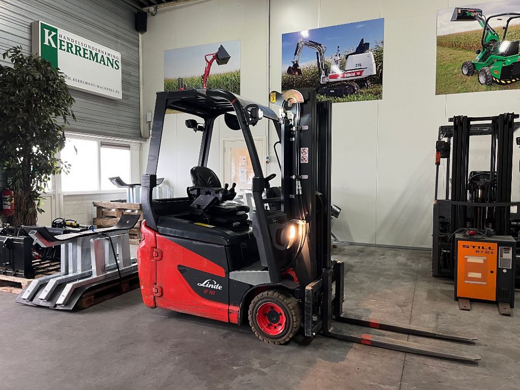 DIVERSE NETTE HEFTRUCKS TE KOOP