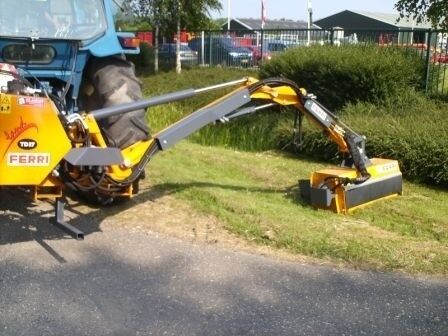 Ferri TD 37 roadside mower