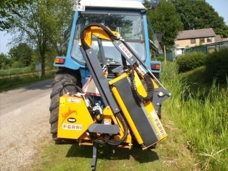Ferri TD 37 roadside mower