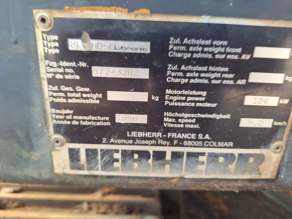 Liebherr R932