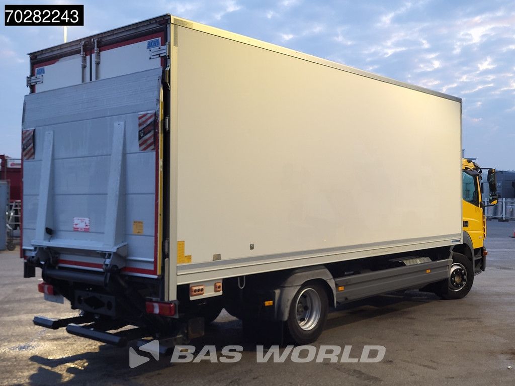 Mercedes Atego Atego 1324 4X2 1500kg Ladebordwand Euro 6