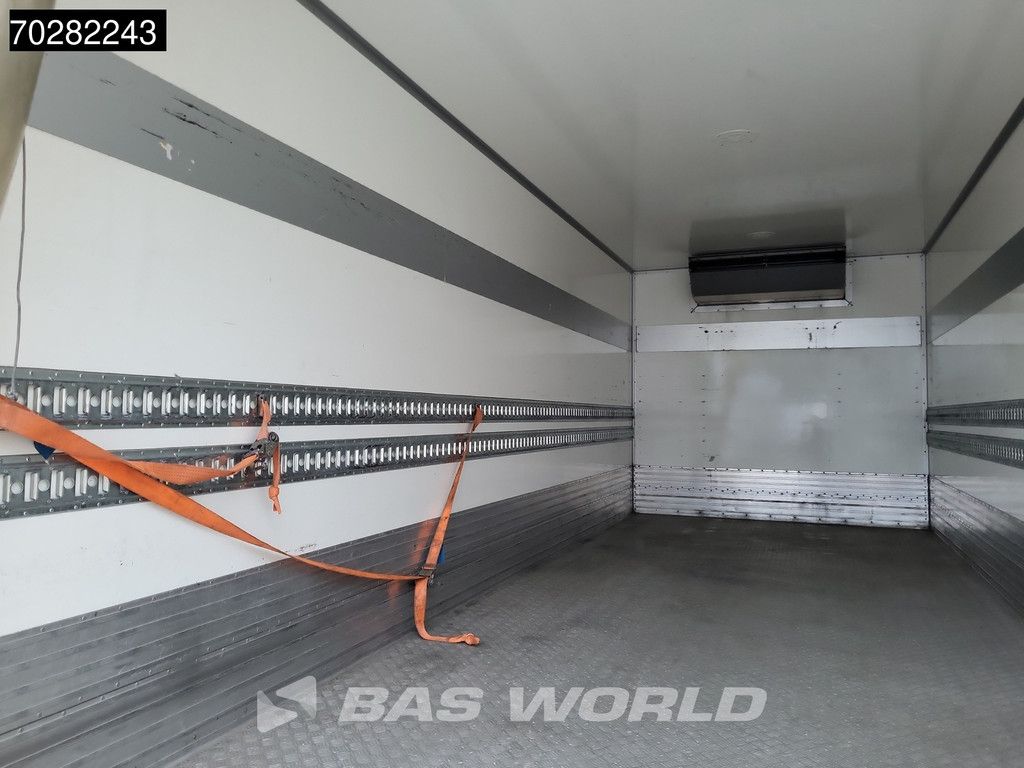 Mercedes Atego Atego 1324 4X2 1500kg Ladebordwand Euro 6