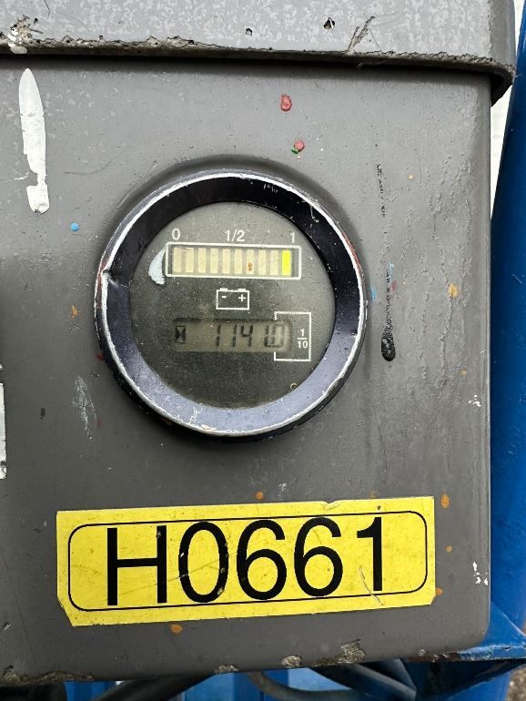TE KOOP: zeer nette TOUCAN 1010 Hoogwerker