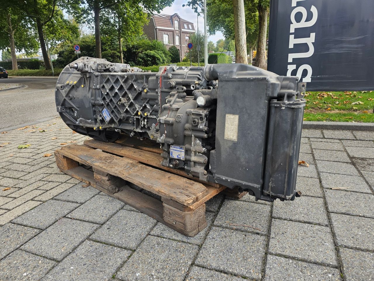 ZF 16 S 2221TD Met Intarder