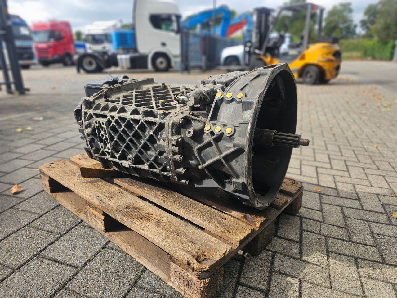 ZF 16 S 2221TD Met Intarder