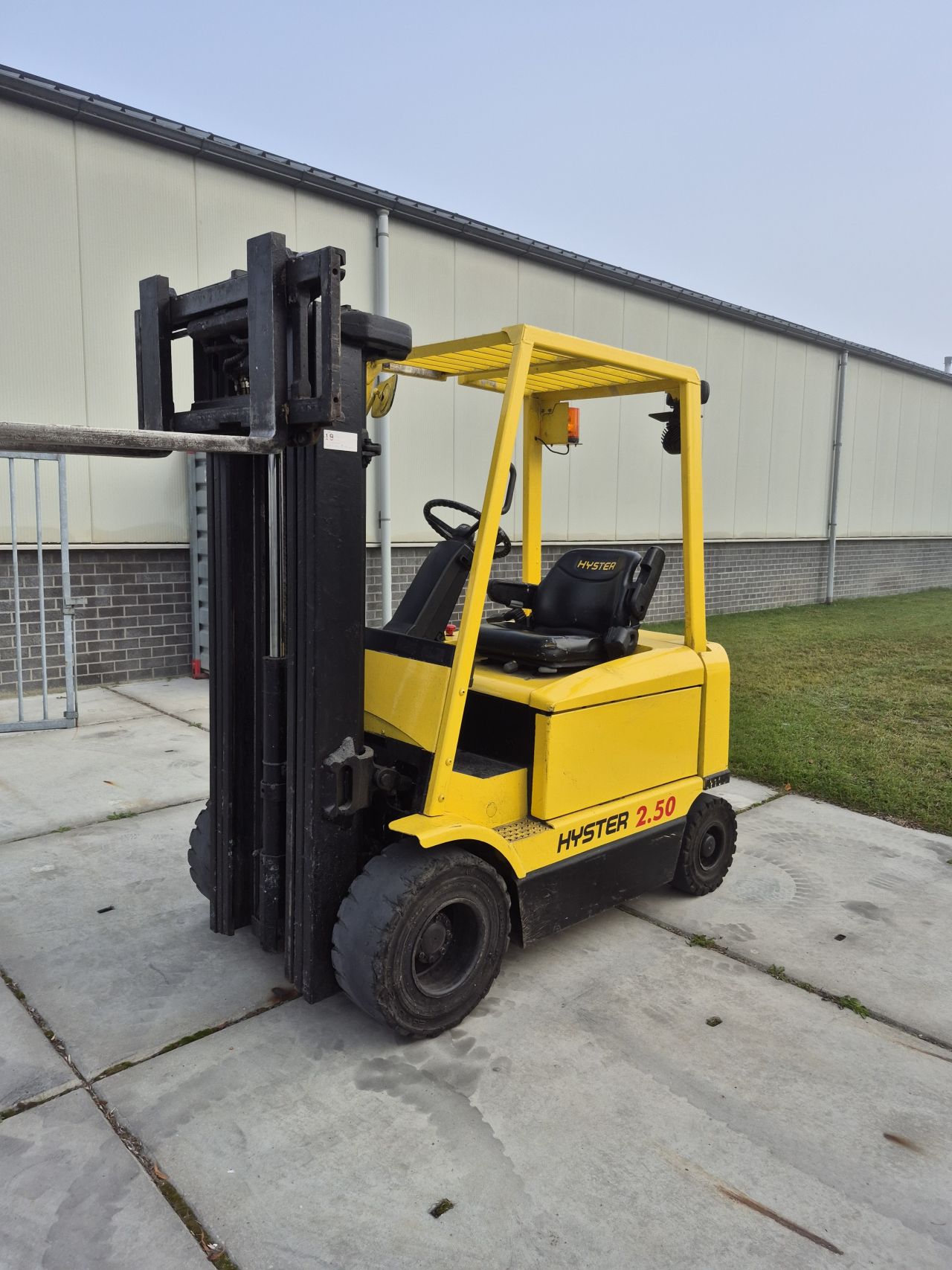 Hyster E2.50XM triplex sideshift 4.940 mm