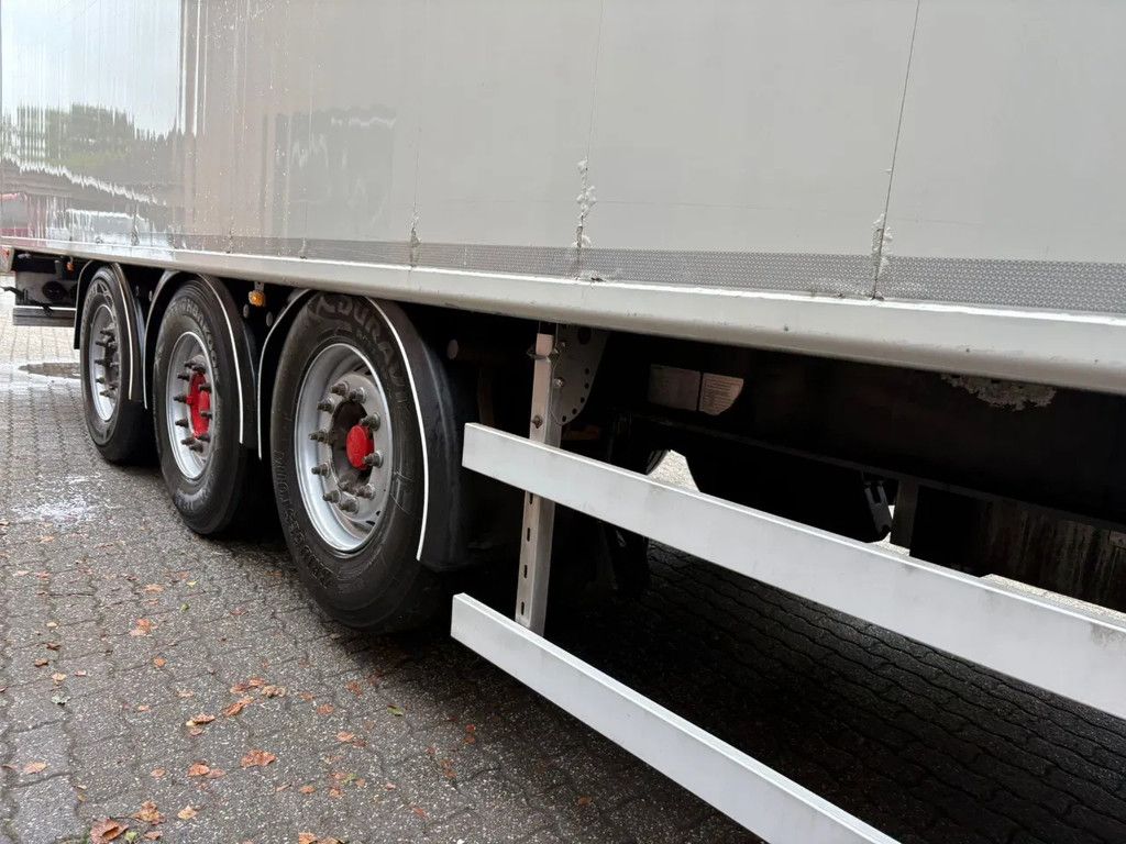 Bulthuis 92m3 Cargo Floor 10MM Liftas APK 02/2026