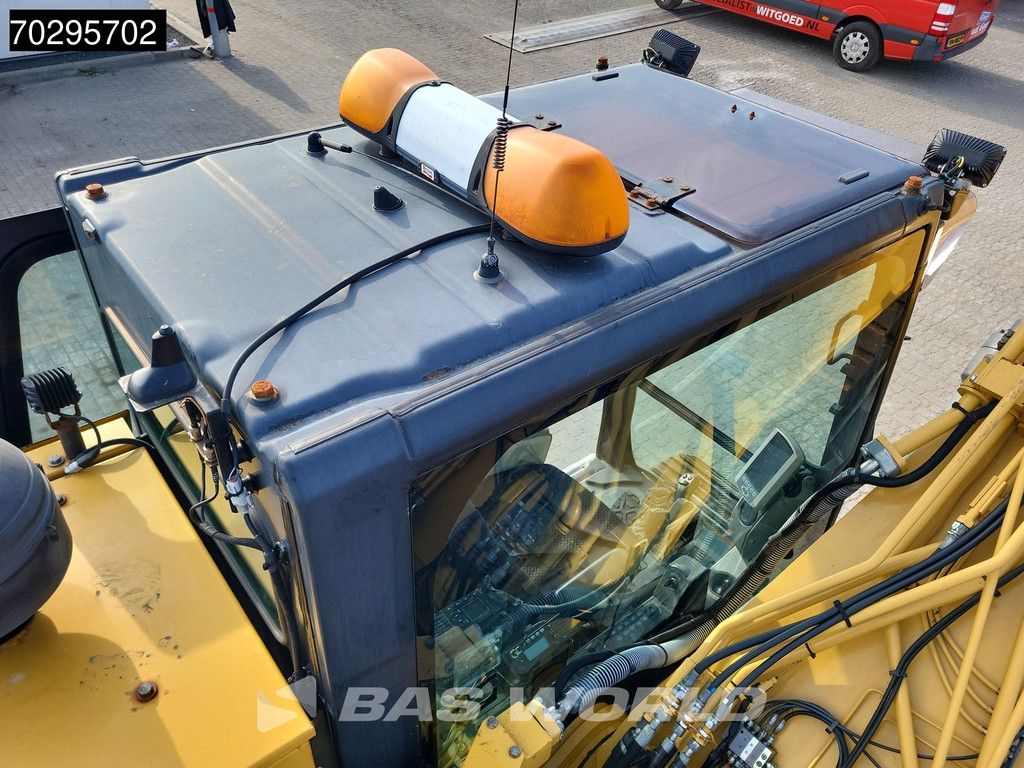 Caterpillar 320 E L