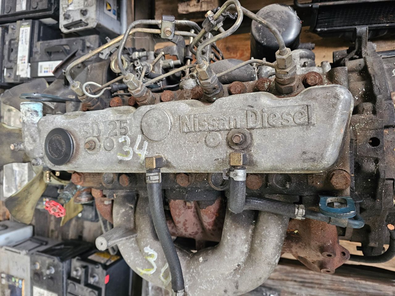 Nissan 2.5 Diesel Met Radiateur En Automatische Versnellingsbak