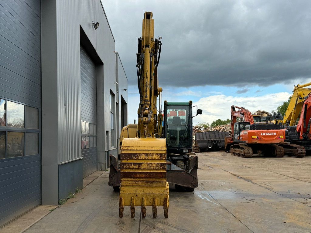 Caterpillar M322C - Hydraulic stabilizers / VA Triple boom / CE-certified,