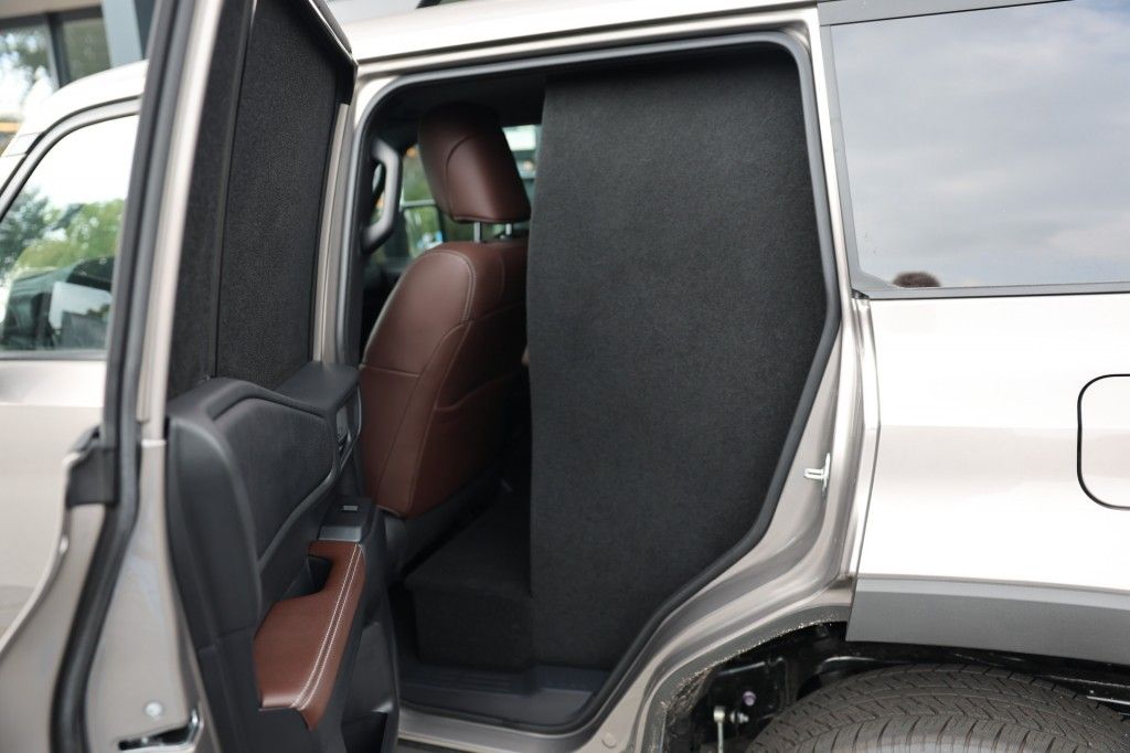 Toyota Landcruiser 250 2.8 D-4D 5DRS ELEGANCE A/T VAN BPM VRIJ