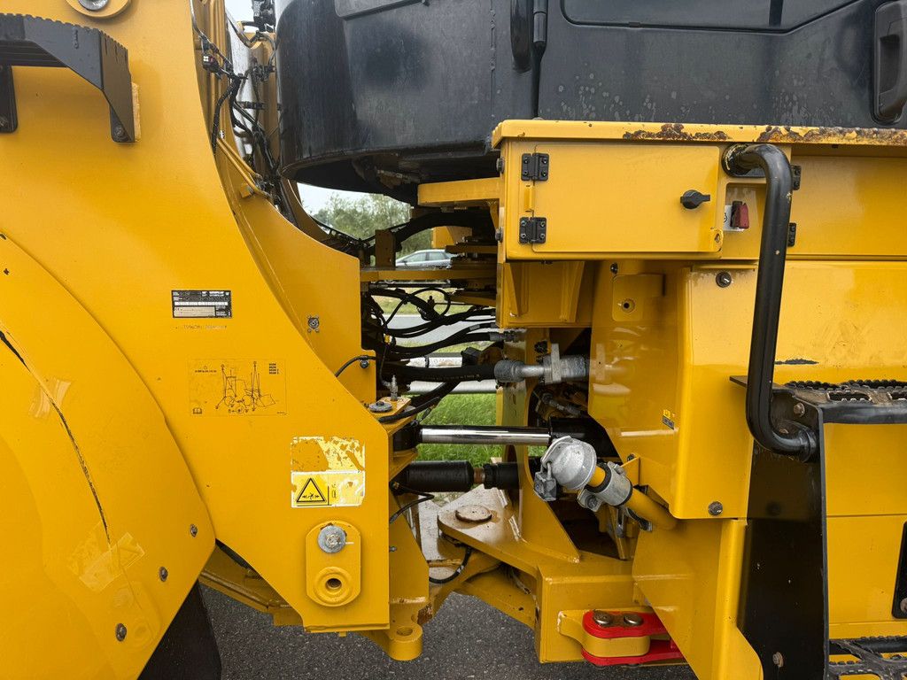 Caterpillar 962M