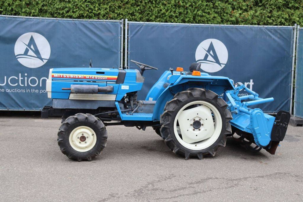 Minitractor Mitsubishi MTE2000D Diesel 20pk met grondfrees Mitsubishi PT362S