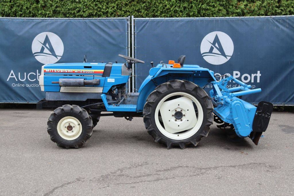 Minitractor Mitsubishi MTE2000D Diesel 20pk met grondfrees Mitsubishi PT362S