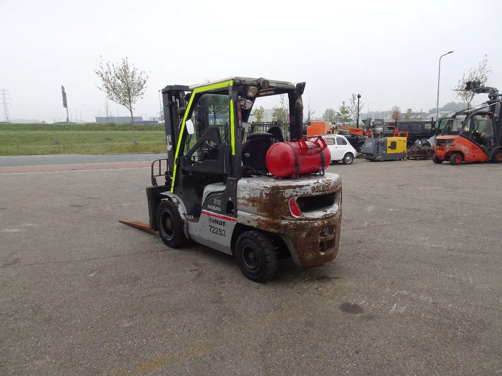 Nissan UGL02A35DU 35DU